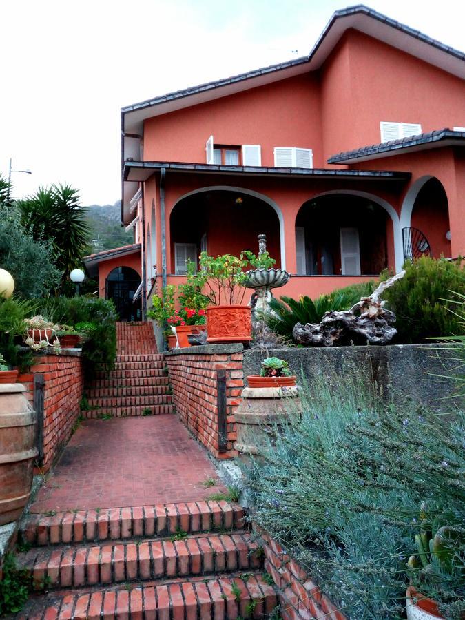 Casa Vancanza Sciamandola Levanto Eksteriør billede
