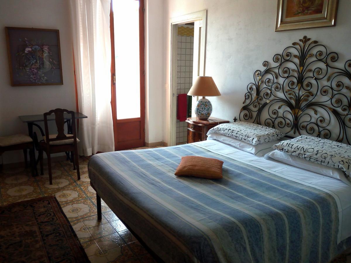 Casa Vancanza Sciamandola Levanto Eksteriør billede